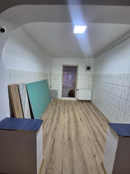 Apartament cu 2 camere semidecomandat în Narcisa