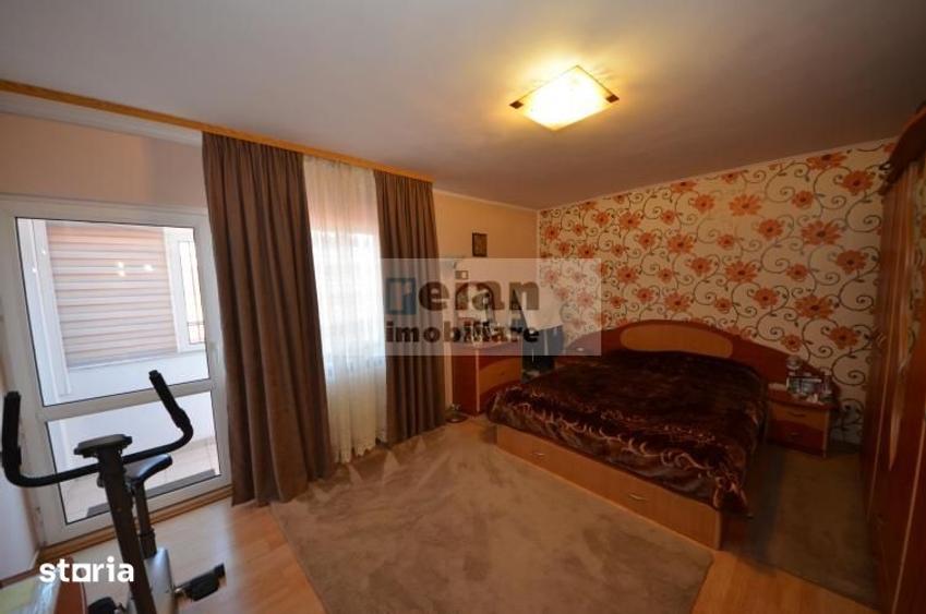 Casă cu 6 camere cu Teren 150 Mp în Aviației