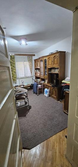 Apartament cu 2 camere decomandat în Luncă