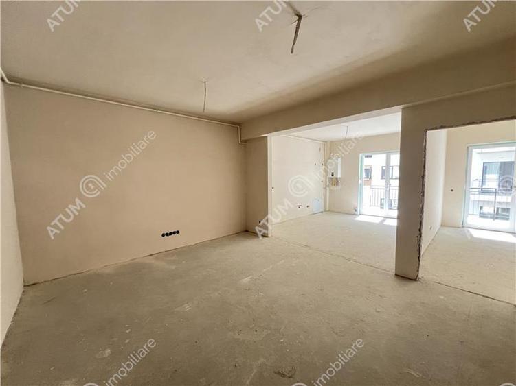 Apartament cu 2 camere semidecomandat în Șelimbăr