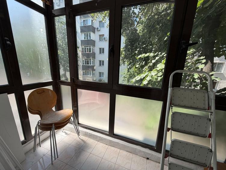 Apartament de Vanzare 3 camere Crangasi - 5