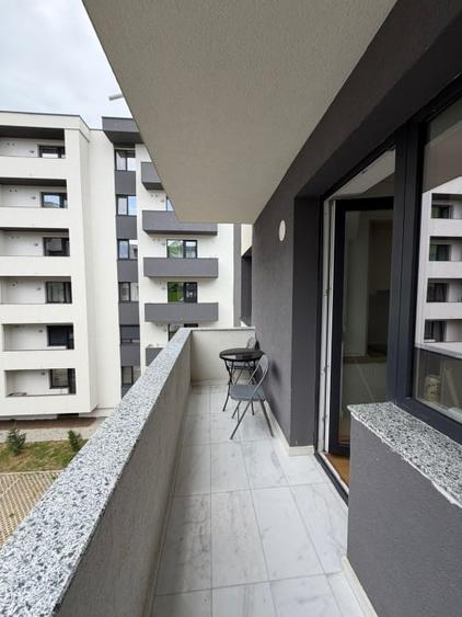 Apartament cu 2 camere, mobilat în Central