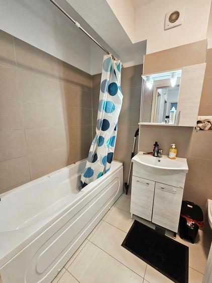 Apartament cu 2 camere decomandat în Mihai Bravu