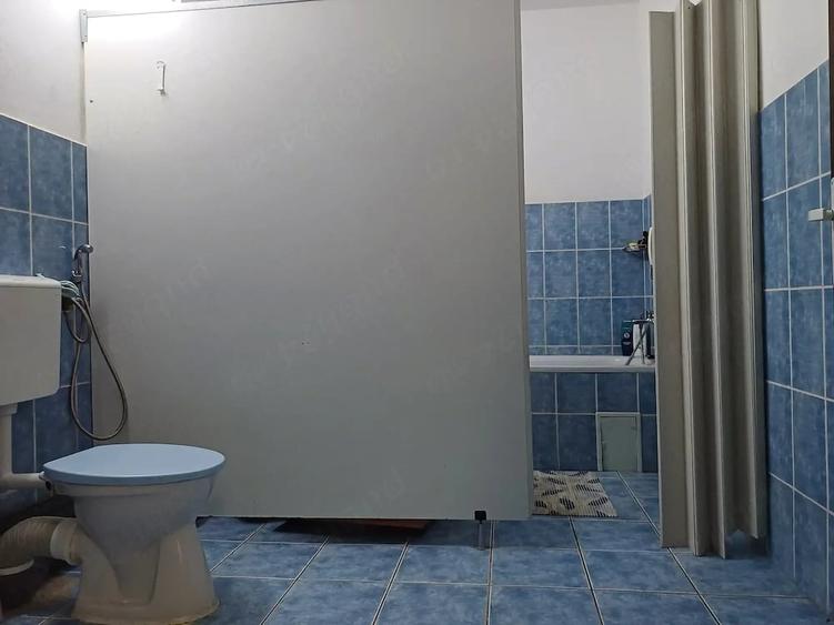 Casă cu 5 camere în Olimpia-Stadion