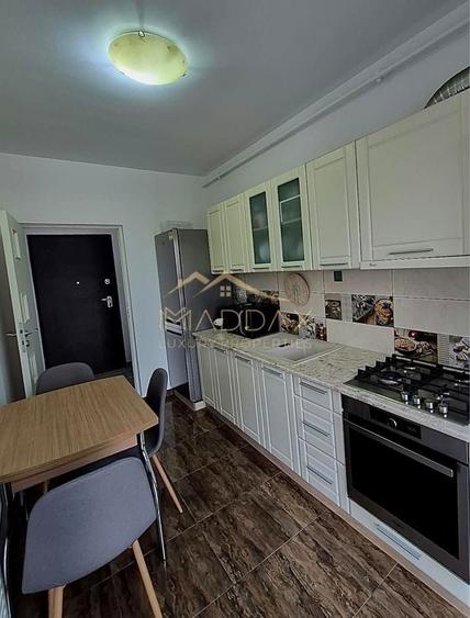 Apartament cu 2 camere decomandat în Cotroceni