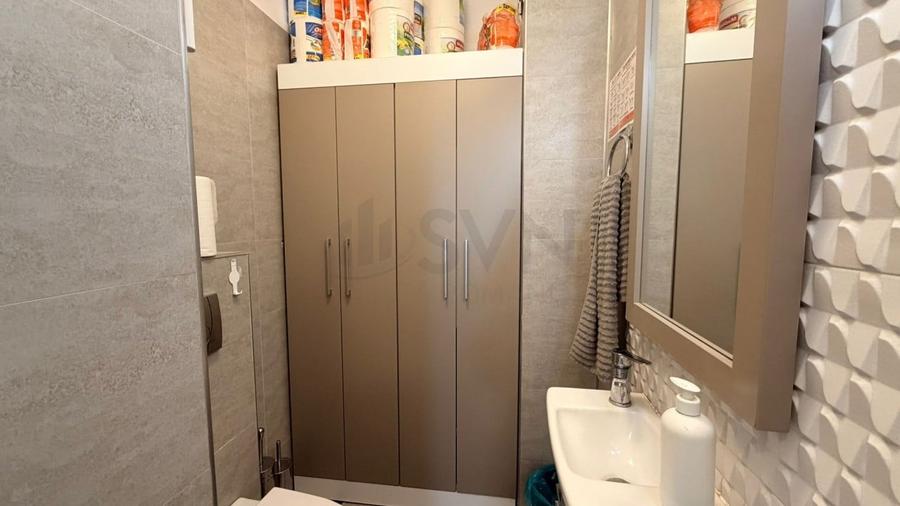 Apartament cu 3 camere decomandat în Băneasa