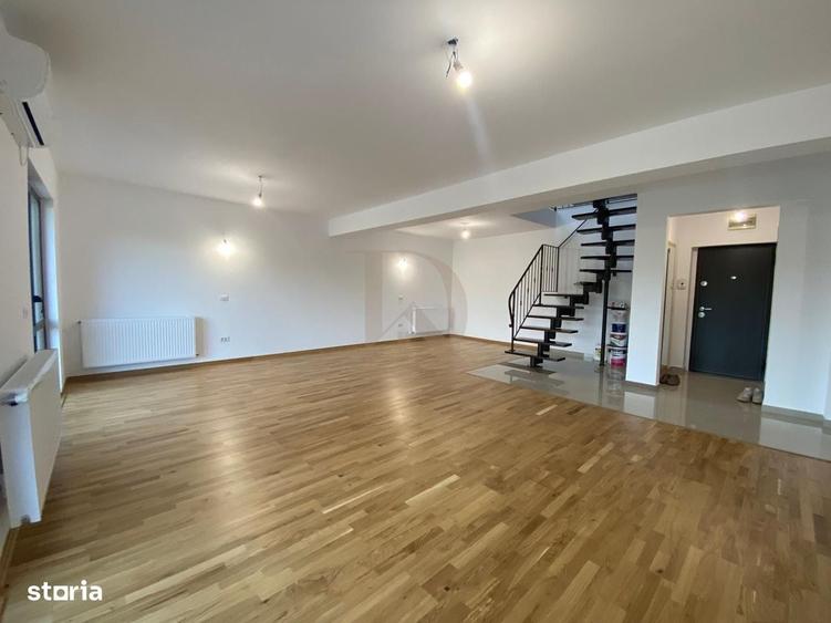 Apartament cu 3 camere în Bucium