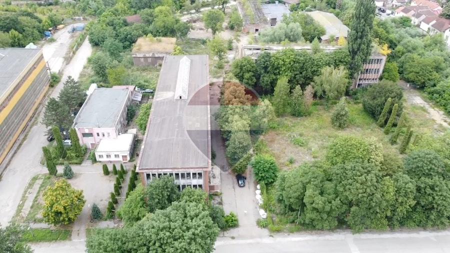 Teren Construcții intravilan de 13000 mp, în Sud-Vest