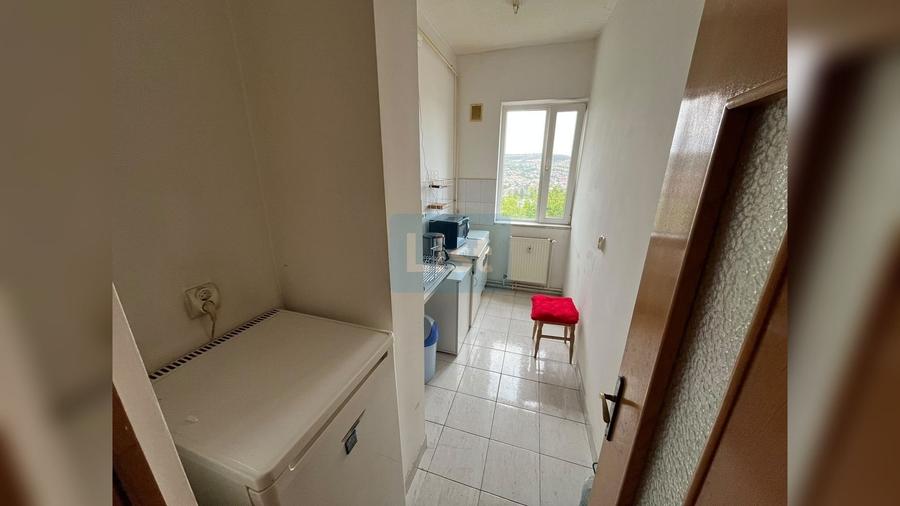 Apartament cu 1 camere decomandat în Gruia