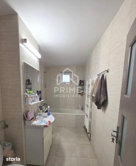 Apartament cu 2 camere decomandat în Cetate
