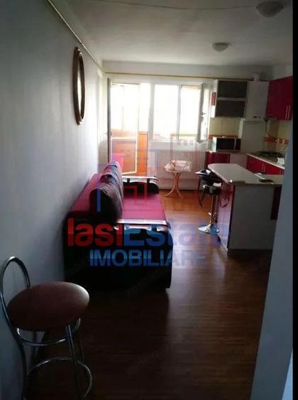 Apartament cu 2 camere, mobilat în Nicolina
