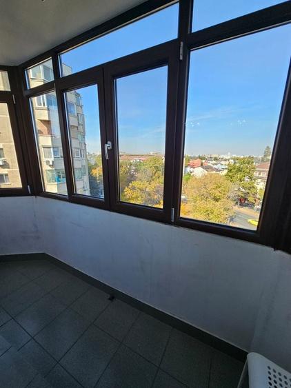 Apartament cu 2 camere decomandat în Panduri