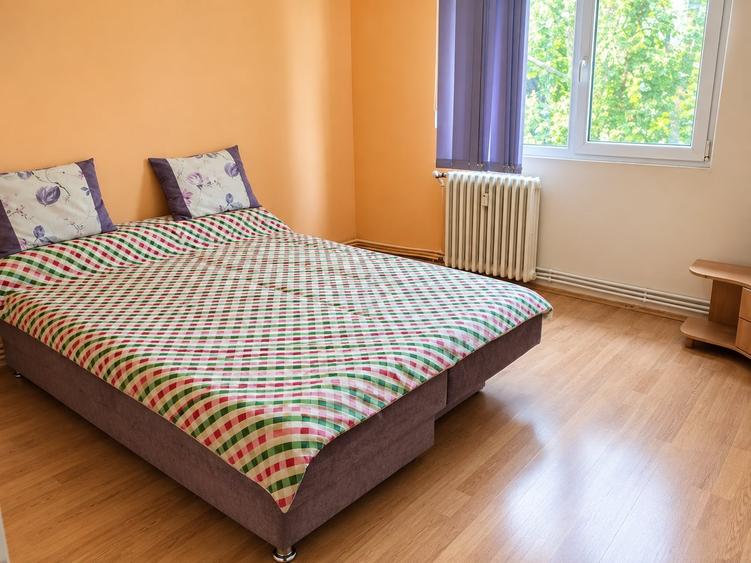 Apartament cu 2 camere decomandat, mobilat în Tătărași