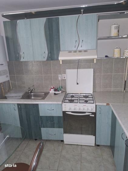 Garsonieră decomandată în Central