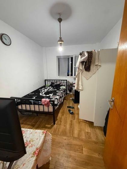 Apartament cu 3 camere decomandat, mobilat în Ozana