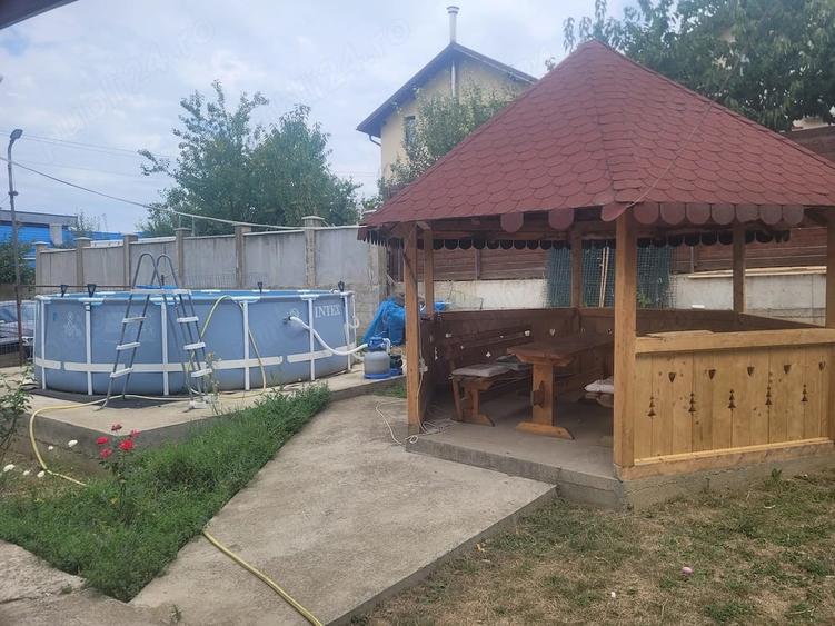 Casă cu Teren 700 Mp în Breazu