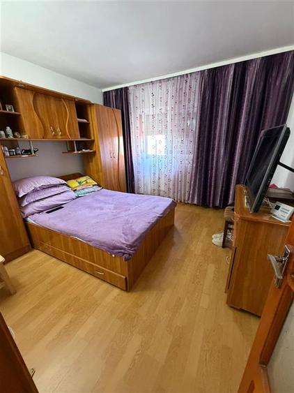 Apartament 3 camere, zona Sud - Amadeus - 70mp, etaj 4 cu acoperis - 4
