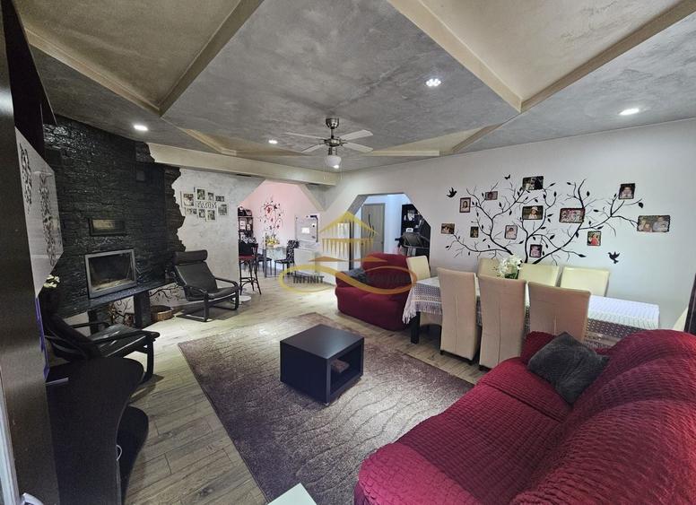 Duplex cu 5 camere cu Canalizare în Hemeiuș