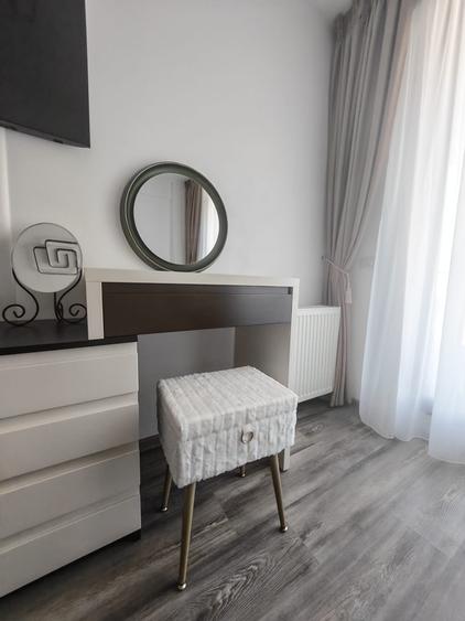 Apartament cu 2 camere decomandat în Tomis Plus