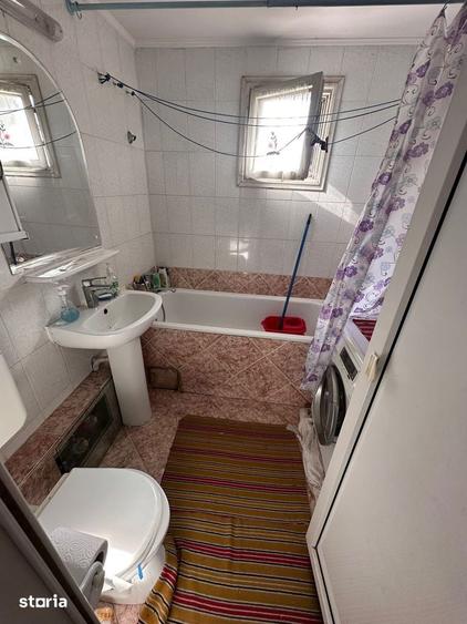 Apartament cu 3 camere decomandat, mobilat în Crângași