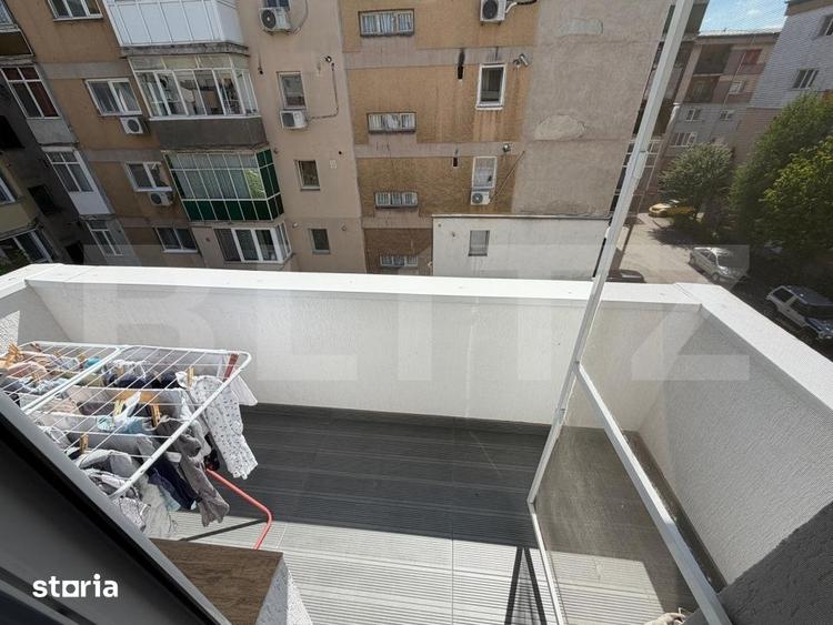 Apartament cu 4 camere decomandat în Central