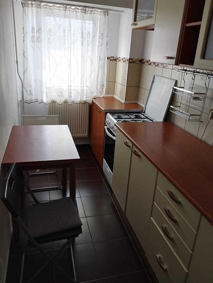 Garsonieră decomandată în Muncii