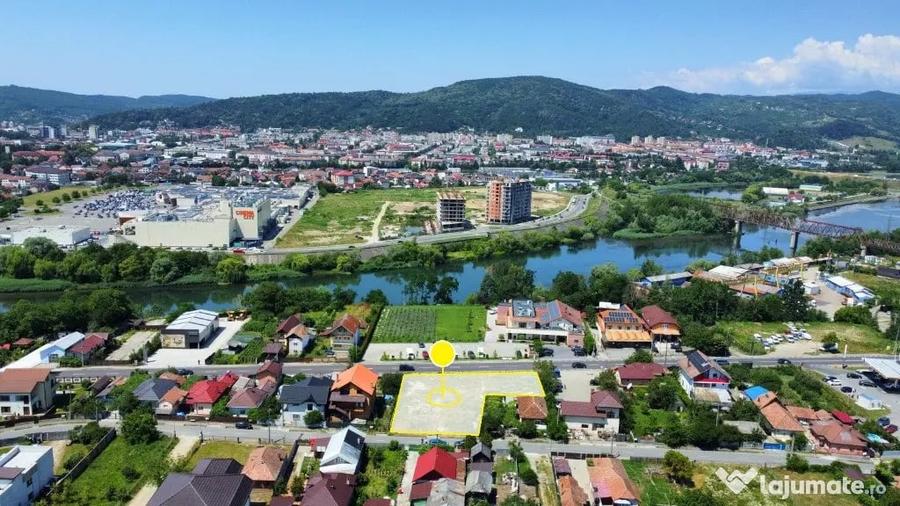 Teren în Goranu