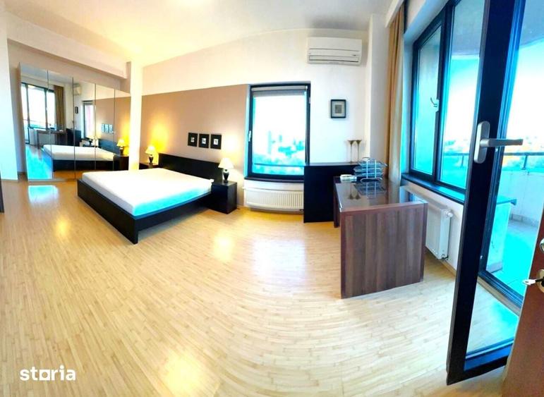Apartament cu 4 camere în Tei