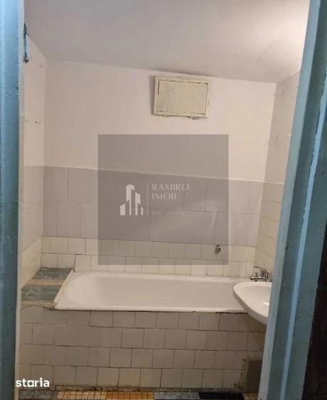 Apartament cu 3 camere în Dristor