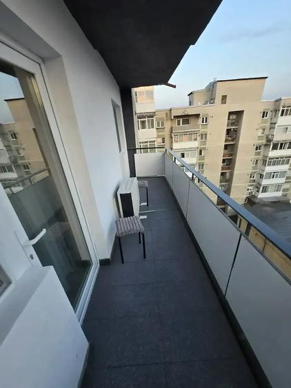 Apartament cu 2 camere semidecomandat în Ostroveni