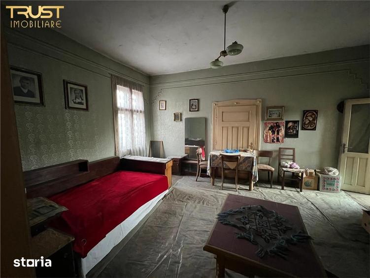 Apartament cu 7 camere în Central