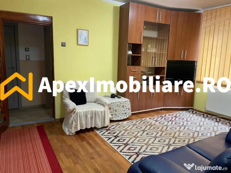 Apartament cu 3 camere decomandat în Vatra Luminoasă