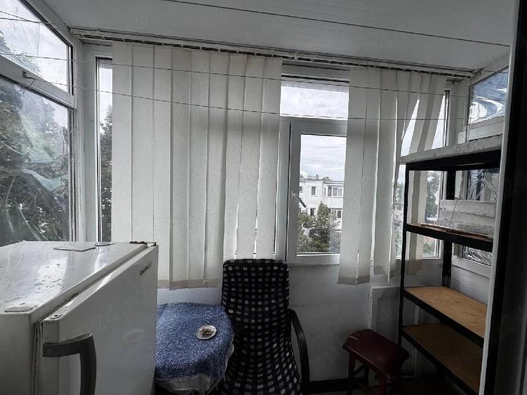 Apartament cu 3 camere decomandat în Iași