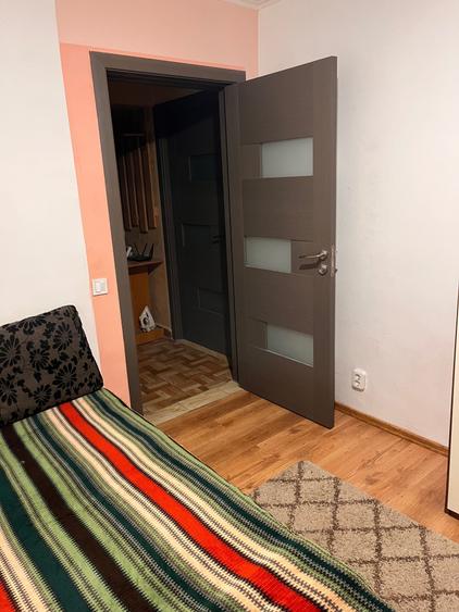Apartament cu 4 camere decomandat în Păcurari