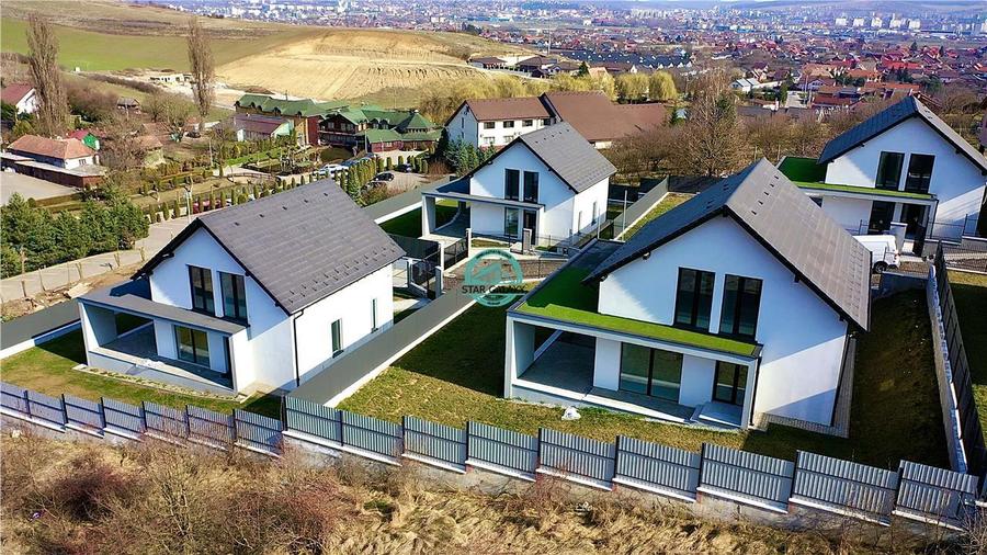 Casă individuală cu 4 camere cu Canalizare în Sâncraiu de Mureș