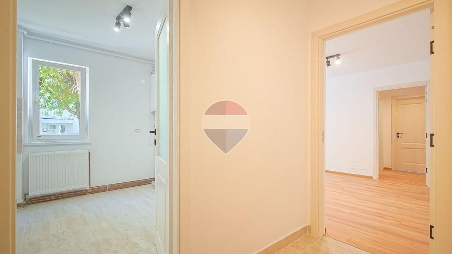 Apartament cu 2 camere semidecomandat în Astra