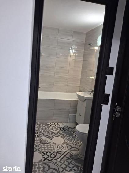 Apartament cu 2 camere, mobilat în Central