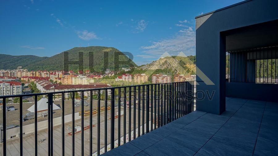 Penthouse cu 6 camere decomandat în Răcădău