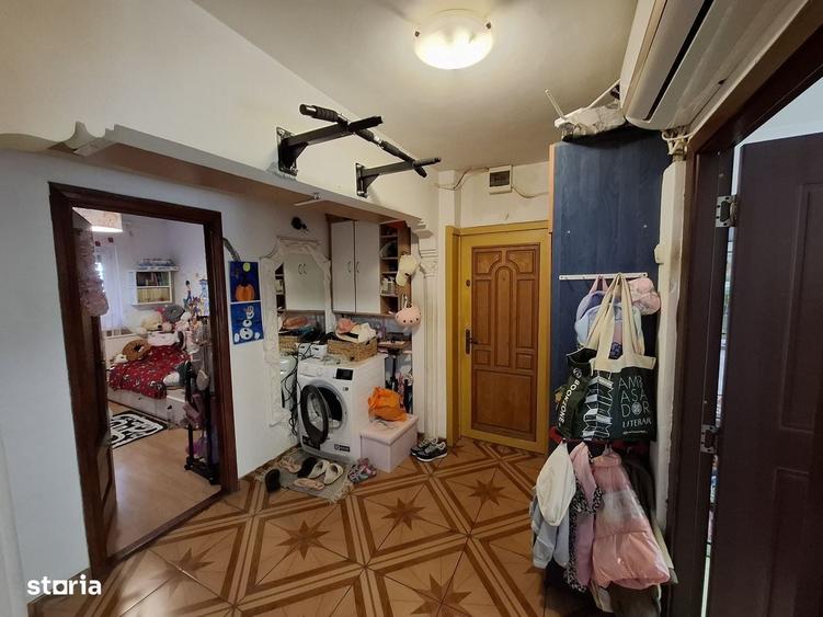 Apartament cu 3 camere decomandat în Inel II