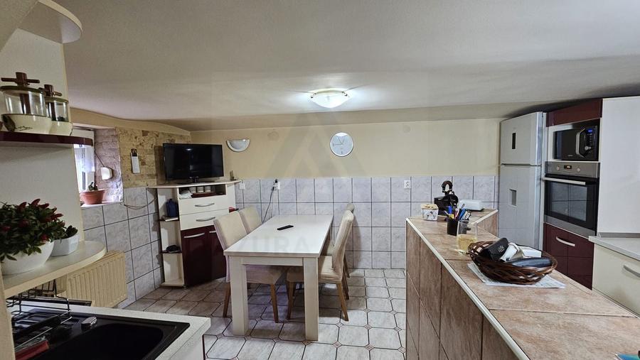 Casă individuală cu 5 camere cu Canalizare în Lazaret