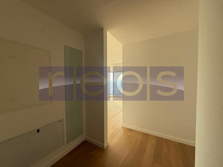 Apartament cu 3 camere decomandat în Floreasca