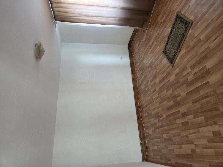 Casă cu 1 camere cu Teren 176 Mp în Central
