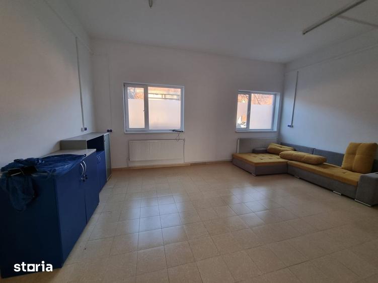 Spațiu comercial, de 114 mp, în Zona industrială