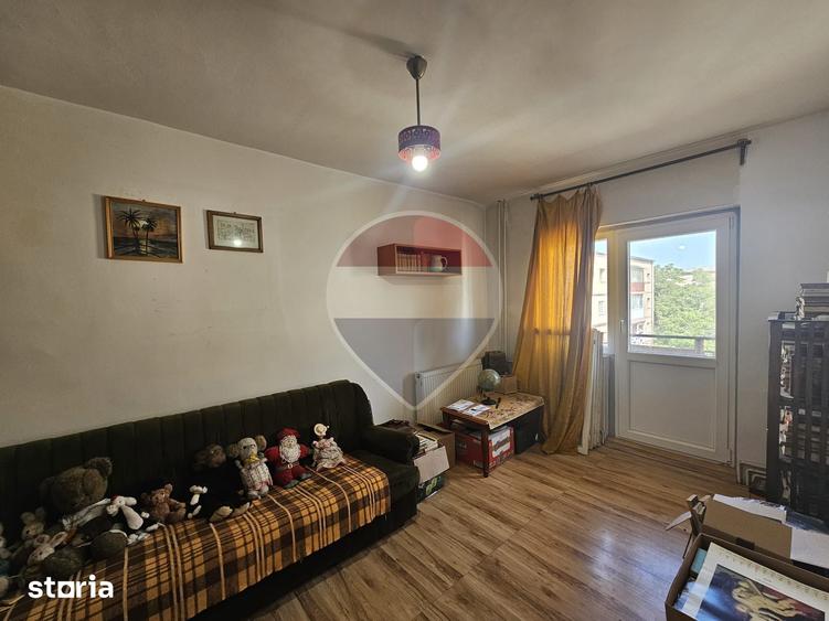 Apartament cu 7 camere în Central