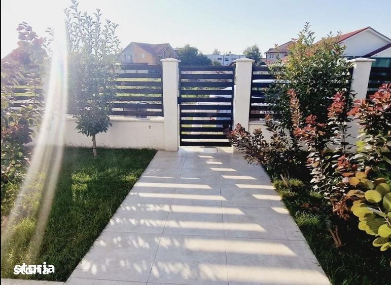 Casă cu 4 camere cu Teren 500 Mp în Sântandrei