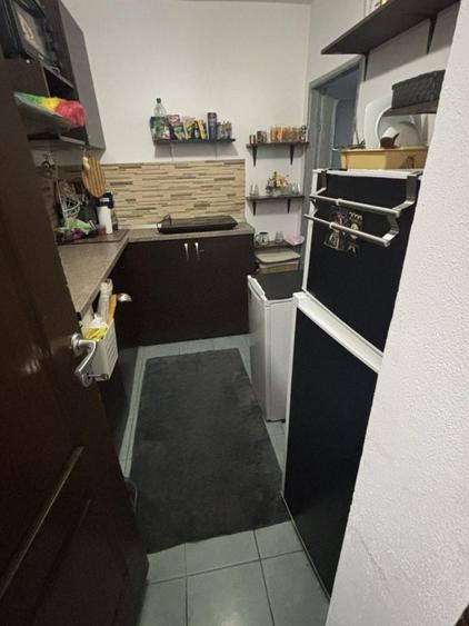 Garsonieră decomandată în Central