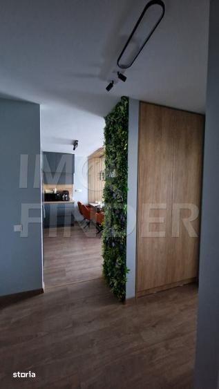 Apartament cu 3 camere, mobilat în Sopor