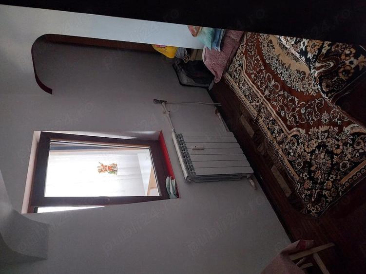 Apartament cu 3 camere decomandat în Exterior Vest