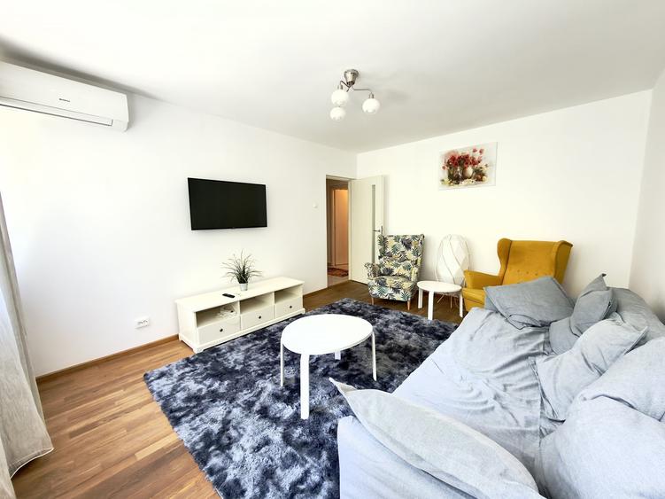 Apartament cu 2 camere decomandat, mobilat în Universitate