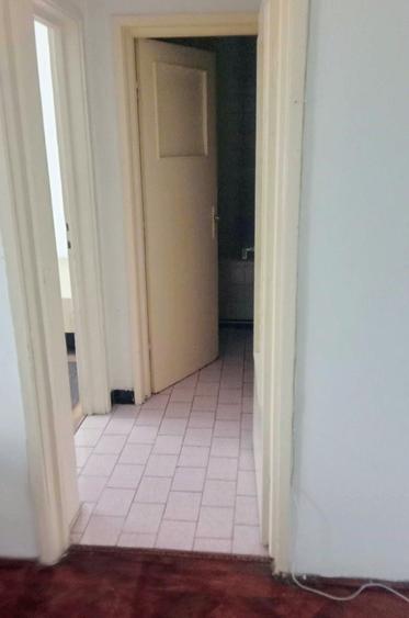 Apartament cu 2 camere semidecomandat în Micro 9